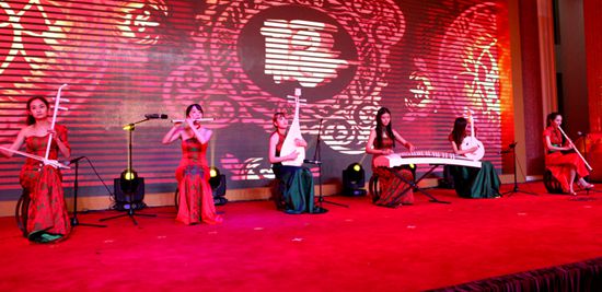 【mg4377娛樂電子遊戲網站20年】傳承與創新企業文化論壇、發展功臣/勞動模範表彰、内部精英晚宴隆重舉行