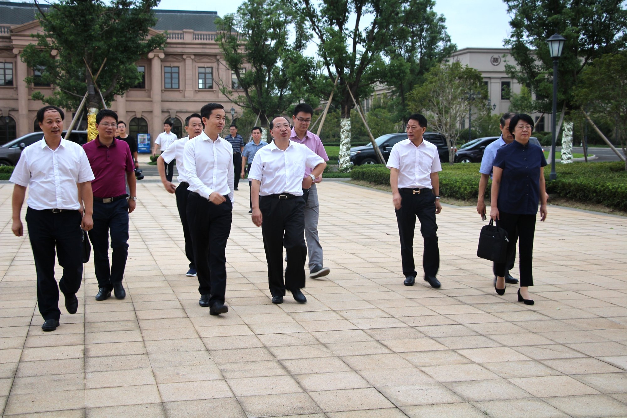 澳門省總工會黨組書記、常務副主席杜世源一行赴mg4377娛樂電子遊戲網站集團調研航空特色小鎮立功競賽及工會工作