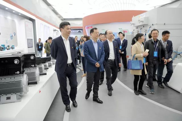 mg4377娛樂電子遊戲網站集團黨委參加全市兩新黨建“五星示範、雙強争先”創建暨上市公司黨建工作現場推進會